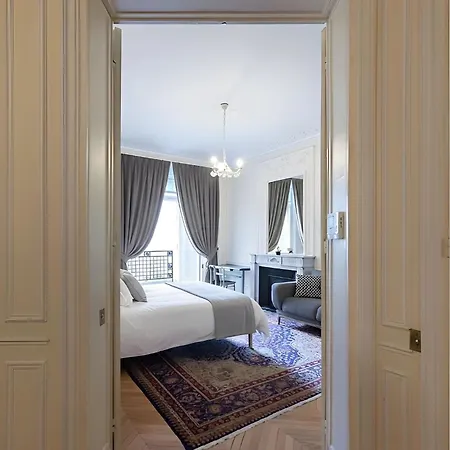 Spacious - Arc De Triomphe * Parigi