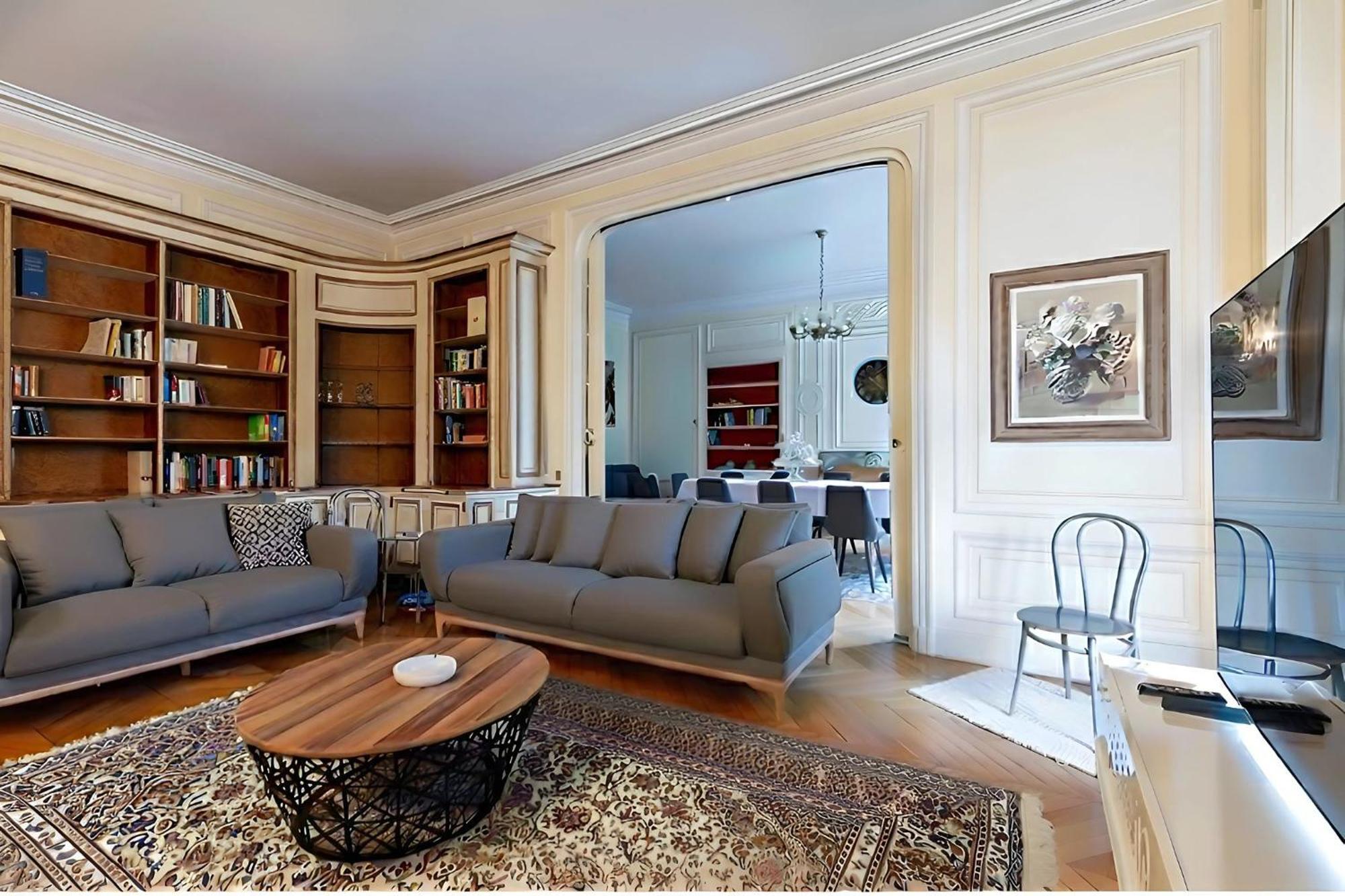 Appartamento Spacious - Arc De Triomphe *